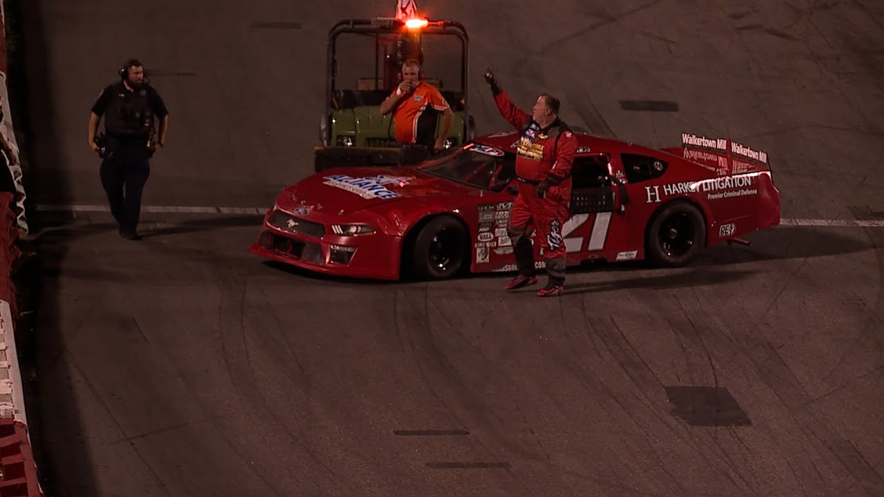 BOWMAN GRAY DRIVER ANGRY AT OFFICIALS - DELAYS RACING FOR 10 MINUTES; RADIO CHATTER CRAZY!