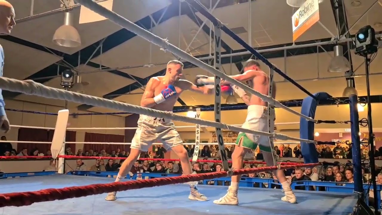 Gala de boxe de Villedieu : Keanu Klose affronte John Brennan