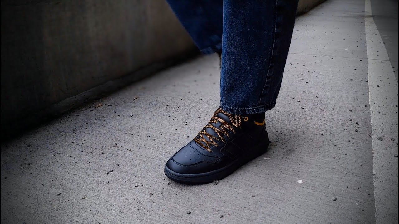 Adidas Hoops 3.0 Mid Winter.