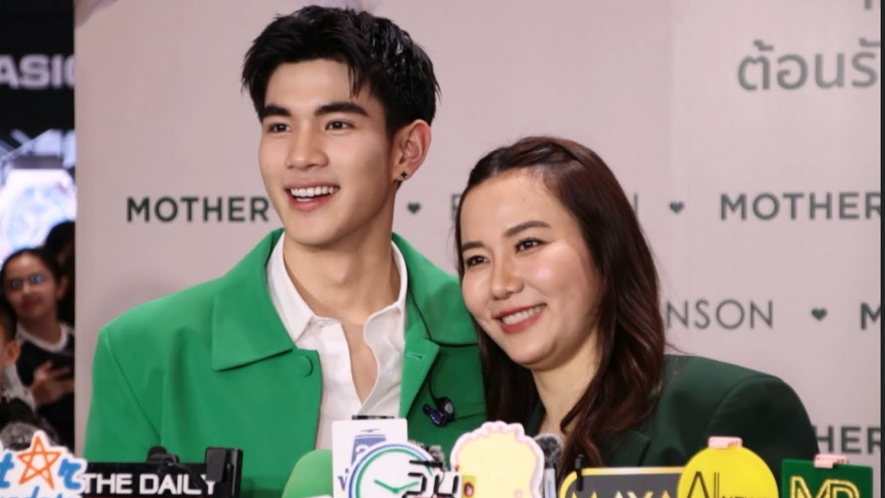 สัมฯ โฟร์ท  ณัฐวรธน์ กับ คุณแม่ งาน #RobinsonXFourth #Fourthnattawat #โฟร์ทณัฐวรรธน์ 10/08/67
