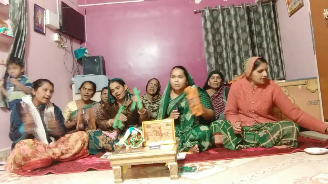 જેના રુદિય માં રામ અને સીતા વસે જોગી જલારામ જાણીય અમે જાય રામાપીર જાય જલારામ