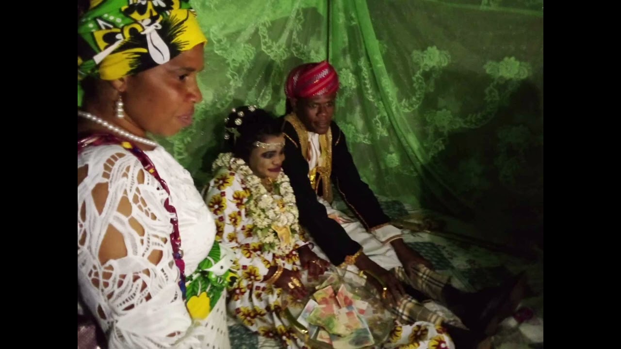 Mariage Mr Abdillah (alias Soze )et Mme Ayinati