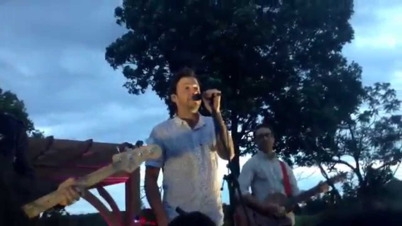 I'm Just A Kid (Acoustic) - Simple Plan (Live @ Foundation Event 2014 in Montreal)