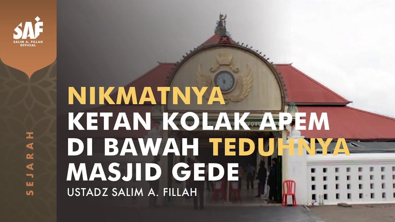 NIKMATNYA KETAN KOLAK APEM di Bawah TEDUHNYA MASJID GEDE