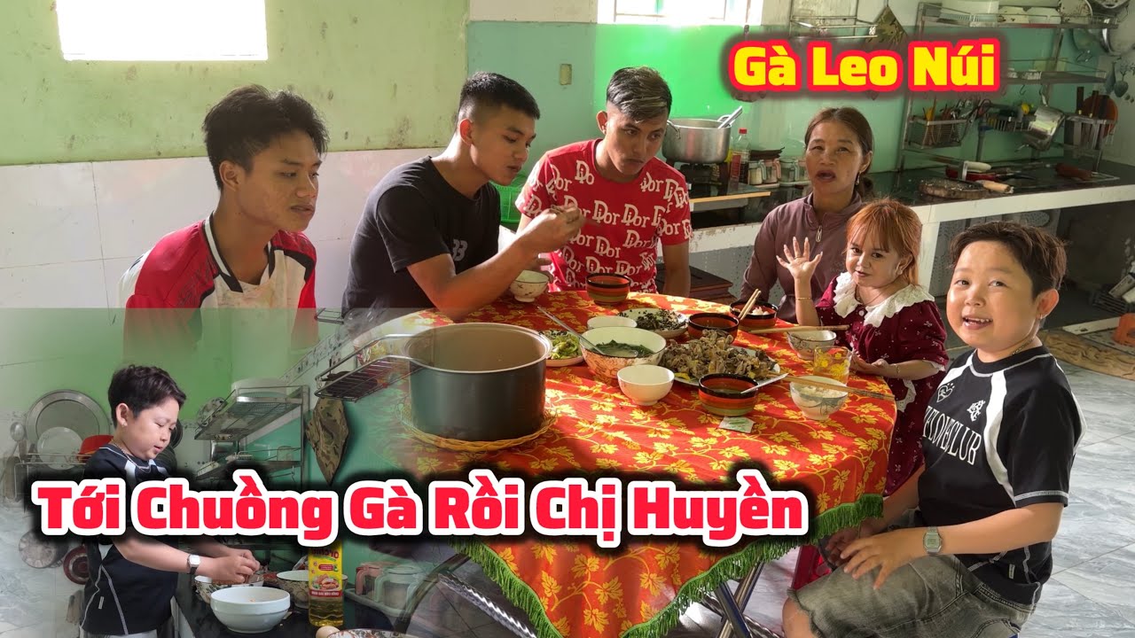 Huyền Hrê Chiêu Đãi Đặc Sản Gà Leo Đồi - Tài Tí Tẹo Tất Bậc Chuẩn Bị Bữa Ăn Sáng Cho Gia Đình