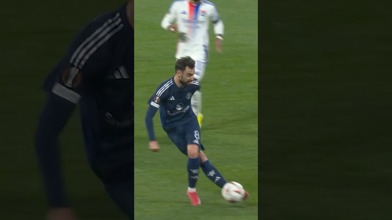 Bruno Fernandes rabona 😍