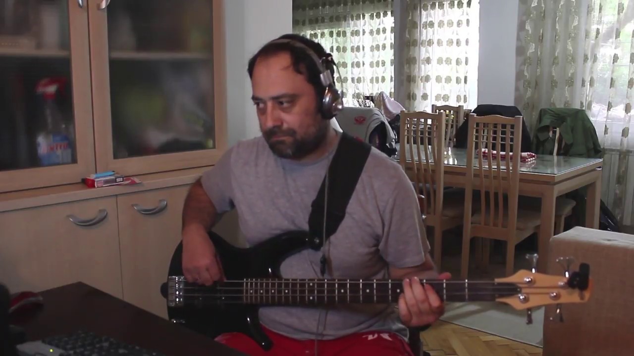 Yu grupa - Gledaj samo pravo Bass Cover
