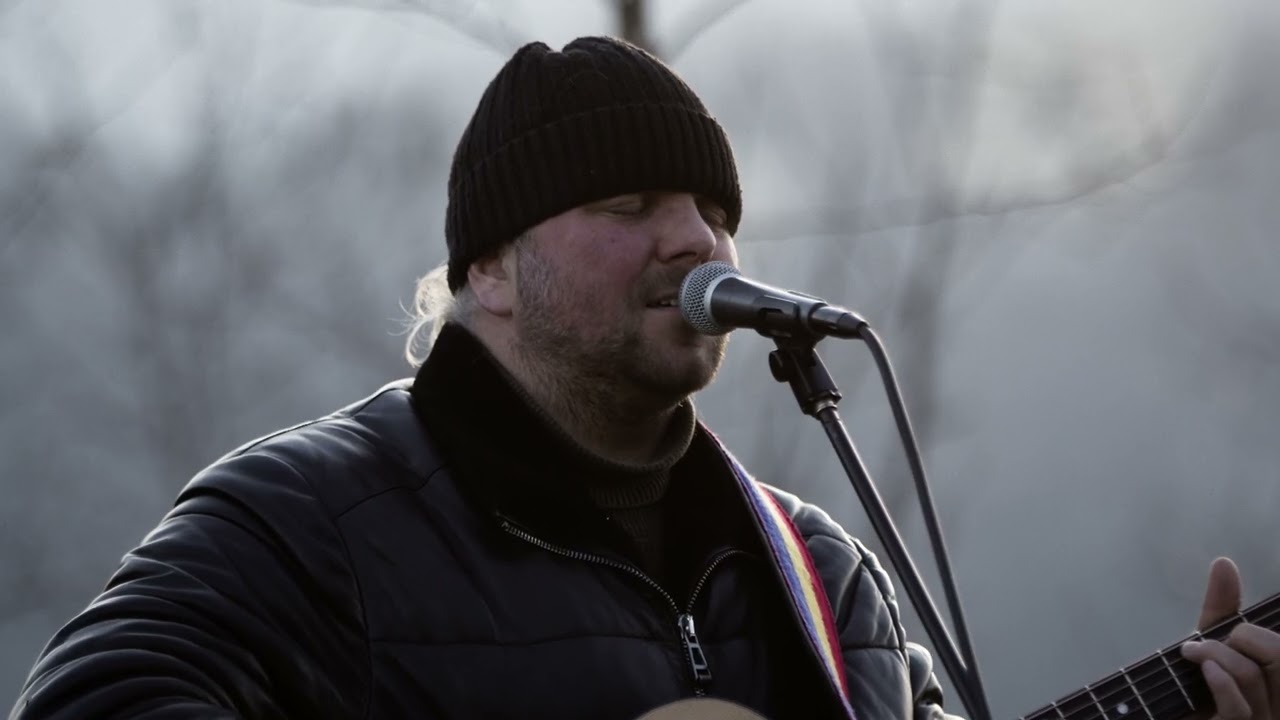 Aseara pe-nserate - Stefan Hrusca