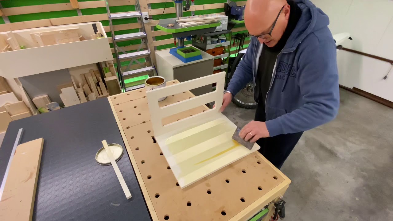 Lavorare con il bostik