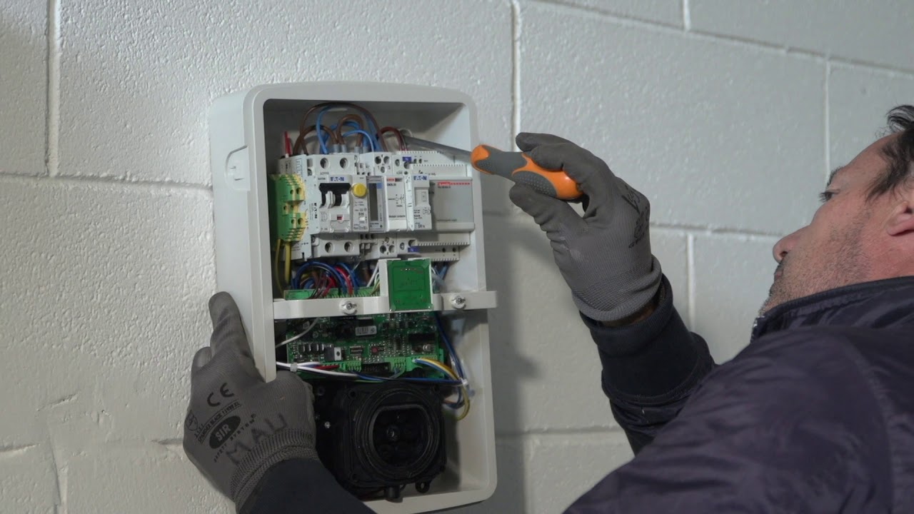 TUTORIAL - installazione  WALLBOX domestico SCAME ECOMOBILITY per ricarica auto elettrica