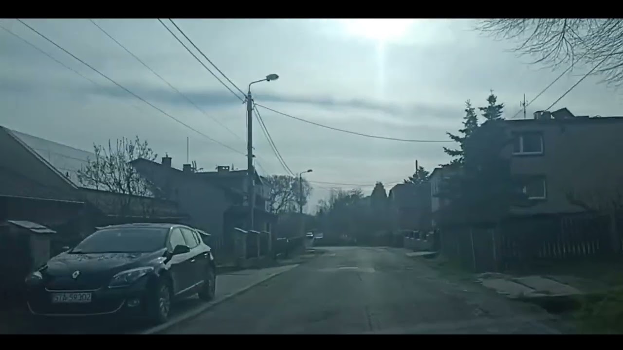 Tarnowskie Góry; droga kręta w Reptach