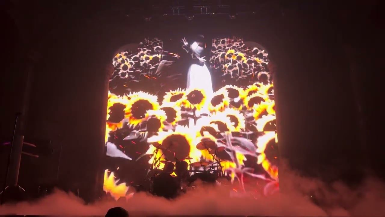 Within Temptation „Intro“ - Berlin, Germany (14.10.2024)