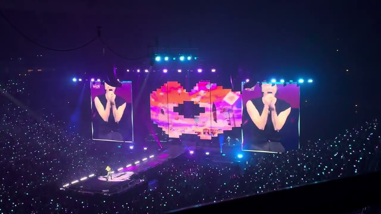 Jin #RUNSEOKJIN_EP.TOUR Anaheim Day 2 pt 13