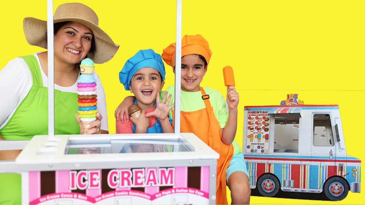 Ben and Benjamin play ice cream game with Mom
