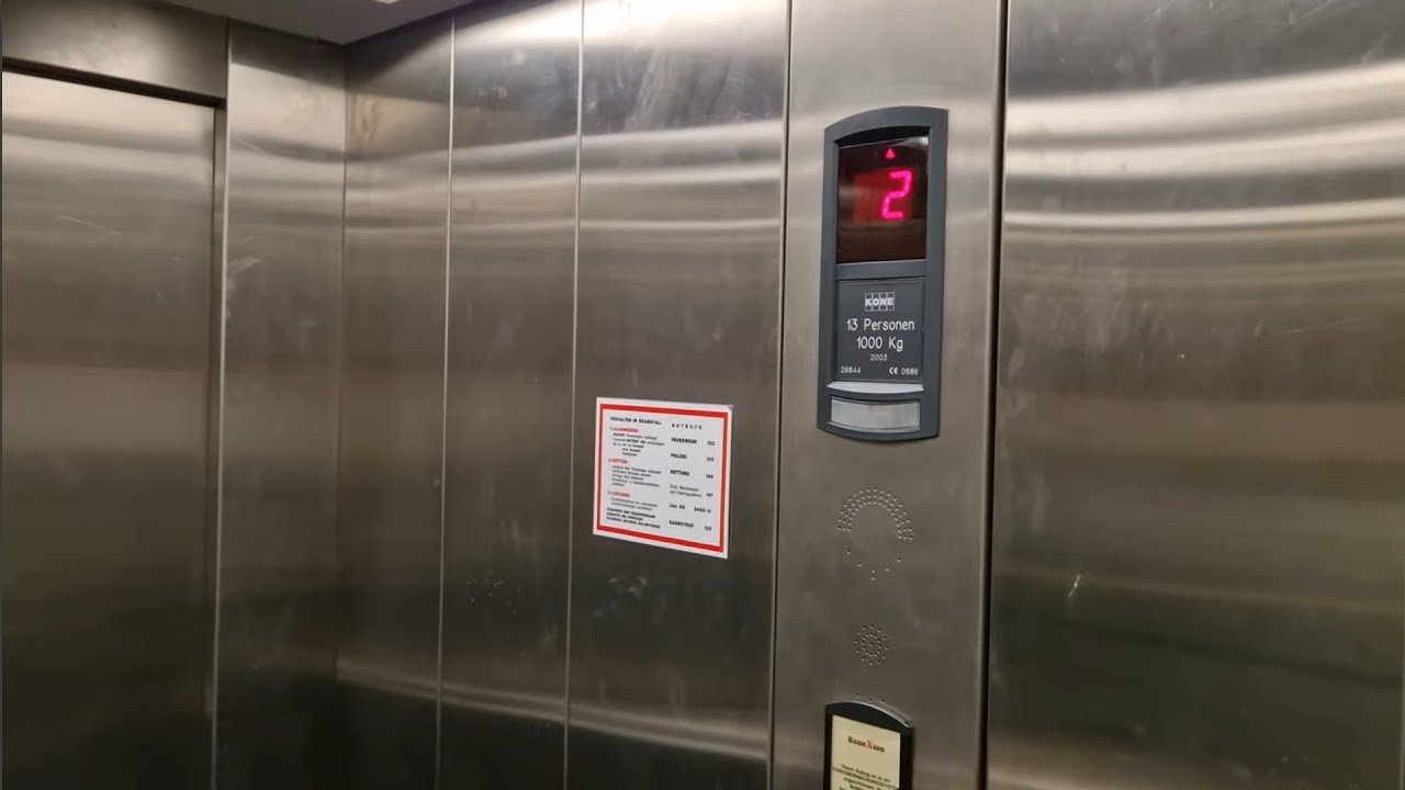 Kone MonoSpace Sigma Style Aufzug (Kone MonoSpace Sigma style lift) @Industriezeile 36, 4020 Linz