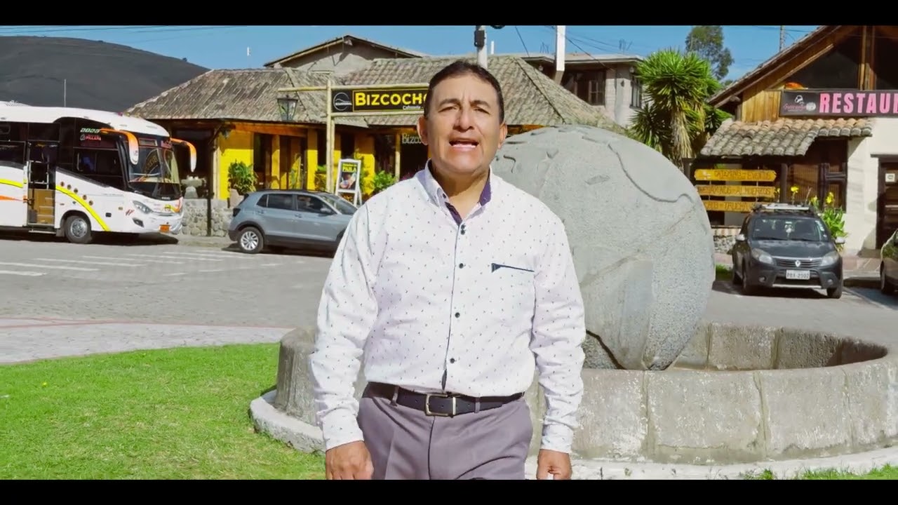 POR LAS CALLES DE CAYAMBE