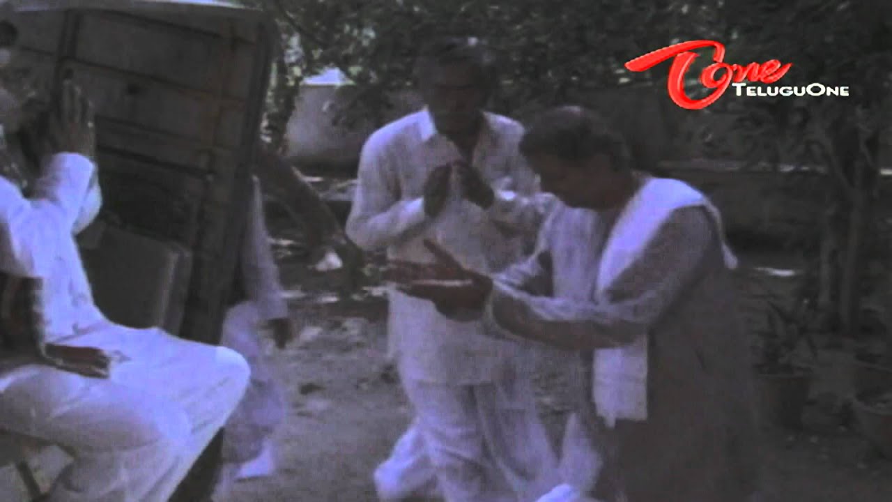 Suttivelu Is Deaf Comedy Scene With MallikarjunaRao - NavvulaTV