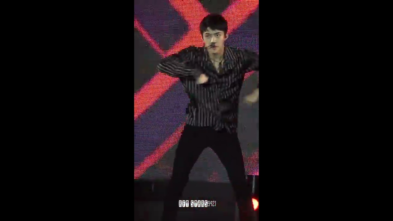 170602 wfmf EXO 엑소 세훈 SEHUN MONSTER 세로캠 몬스터 - 셔츠 사이로 허리 맨살이 자꾸... @ 화성 월드프렌즈 뮤직 페스티벌