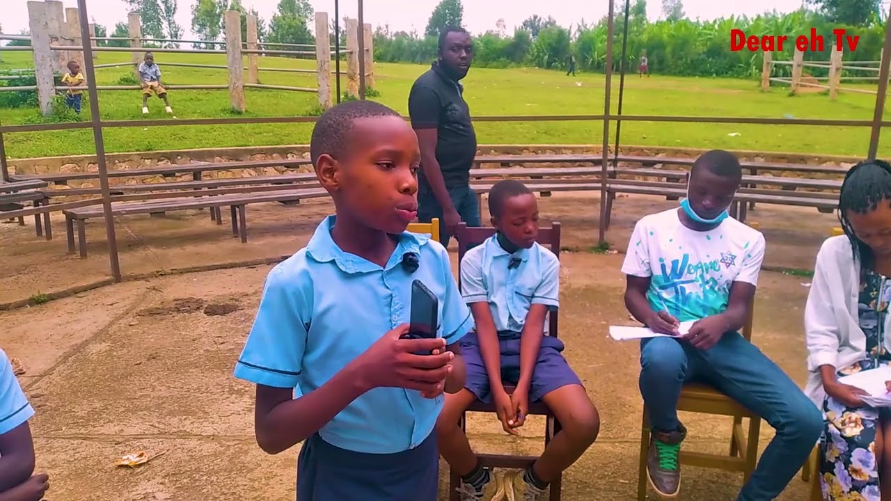 INDAHIGWA BRILLIANT ACADEMY# Debate# Technology is good (MBEGA ABANA BAVUGA ICYONGEREZA WEEEEE!!!! )