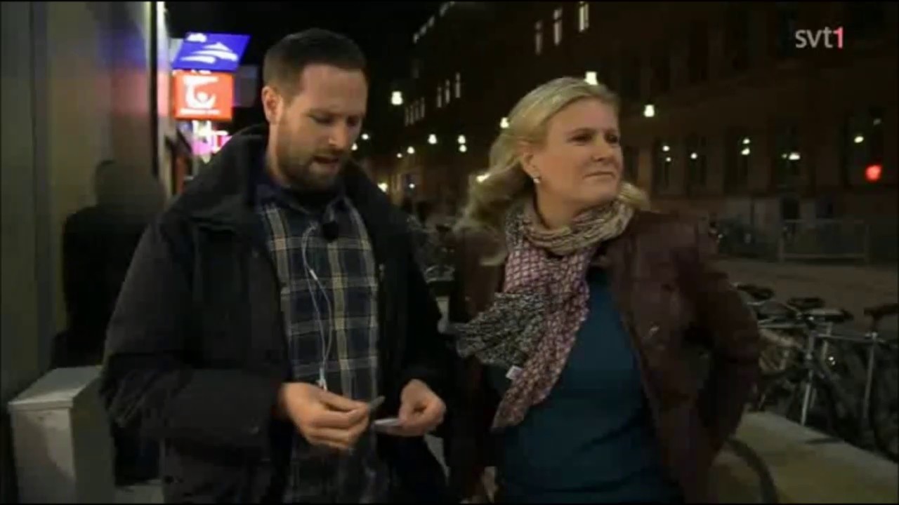 Polisens krogsektion en natt på stan