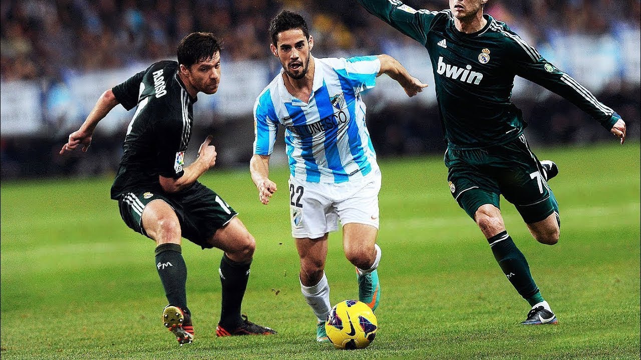 Streets Won't Forget Isco Alarcón at Malaga..