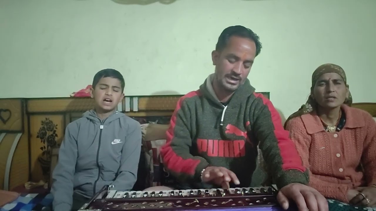 हनुमान चालीसा पाठ।