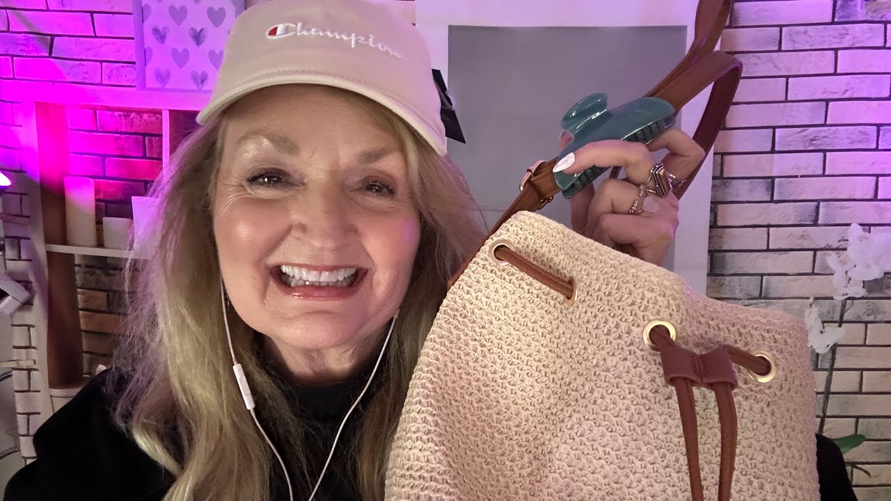 ASMR Summer Beauty Unboxing with FabFitFun ☀️⛱️