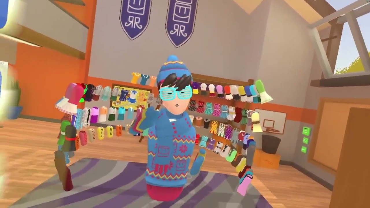 Travelling back in time to play 2018 Rec Room! (RebornRec)