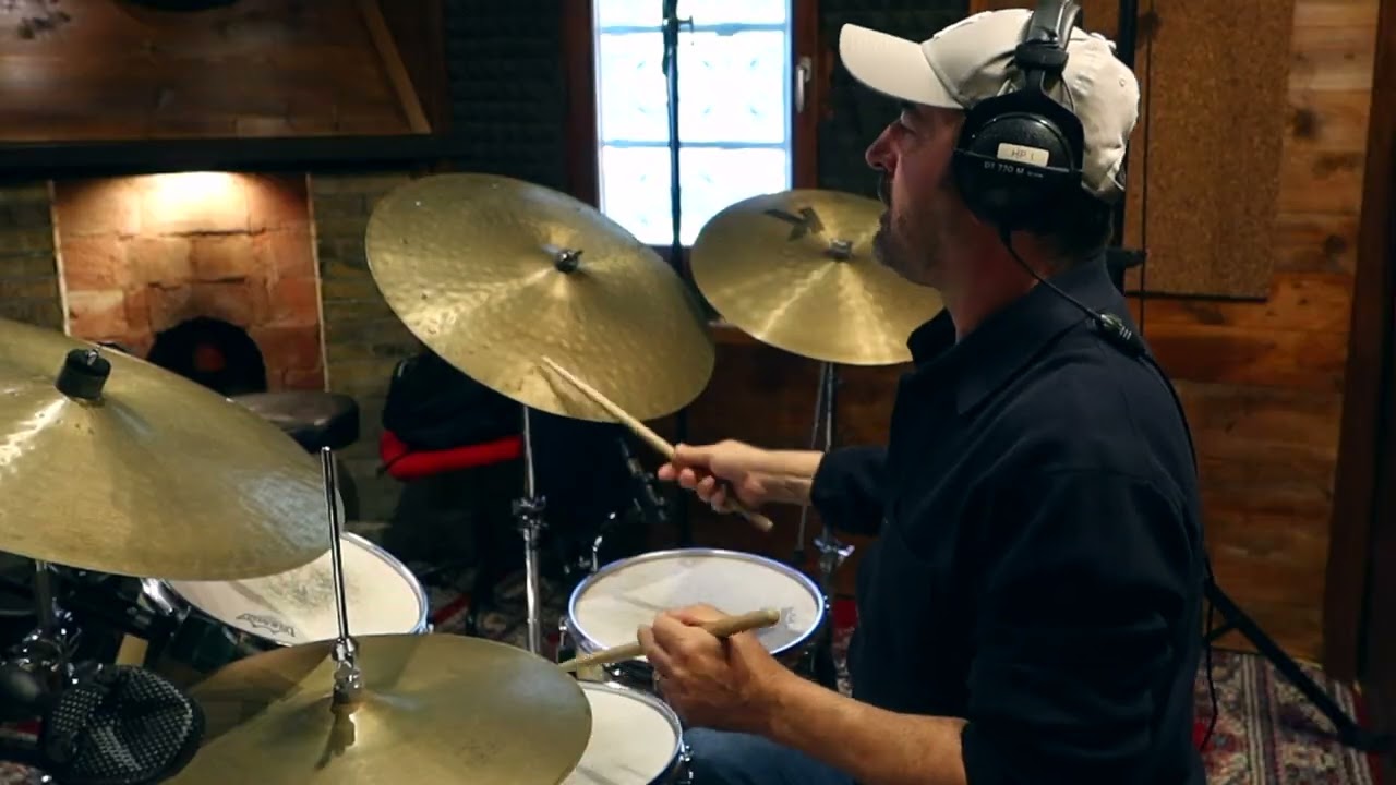 VOLA, VOLA, VOLA  Lorenzo Tucci