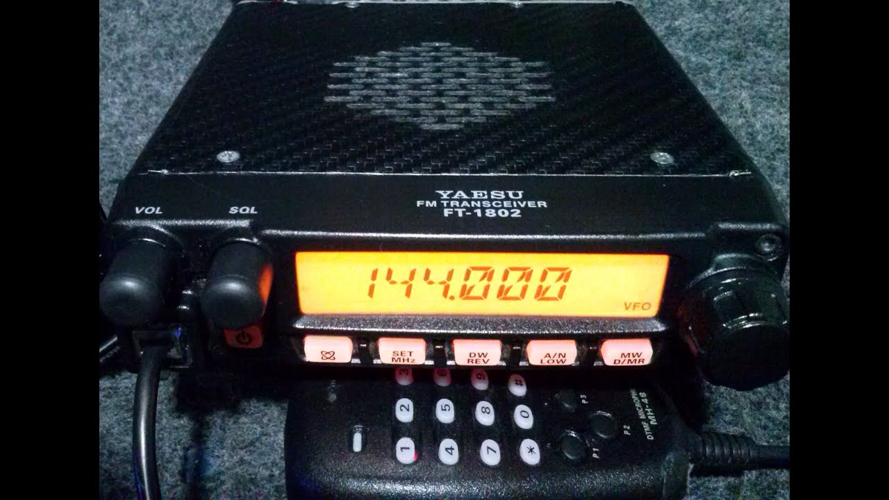 Radio Transceptor Vhf Yaesu Ft 1802 H p/ Radioamador