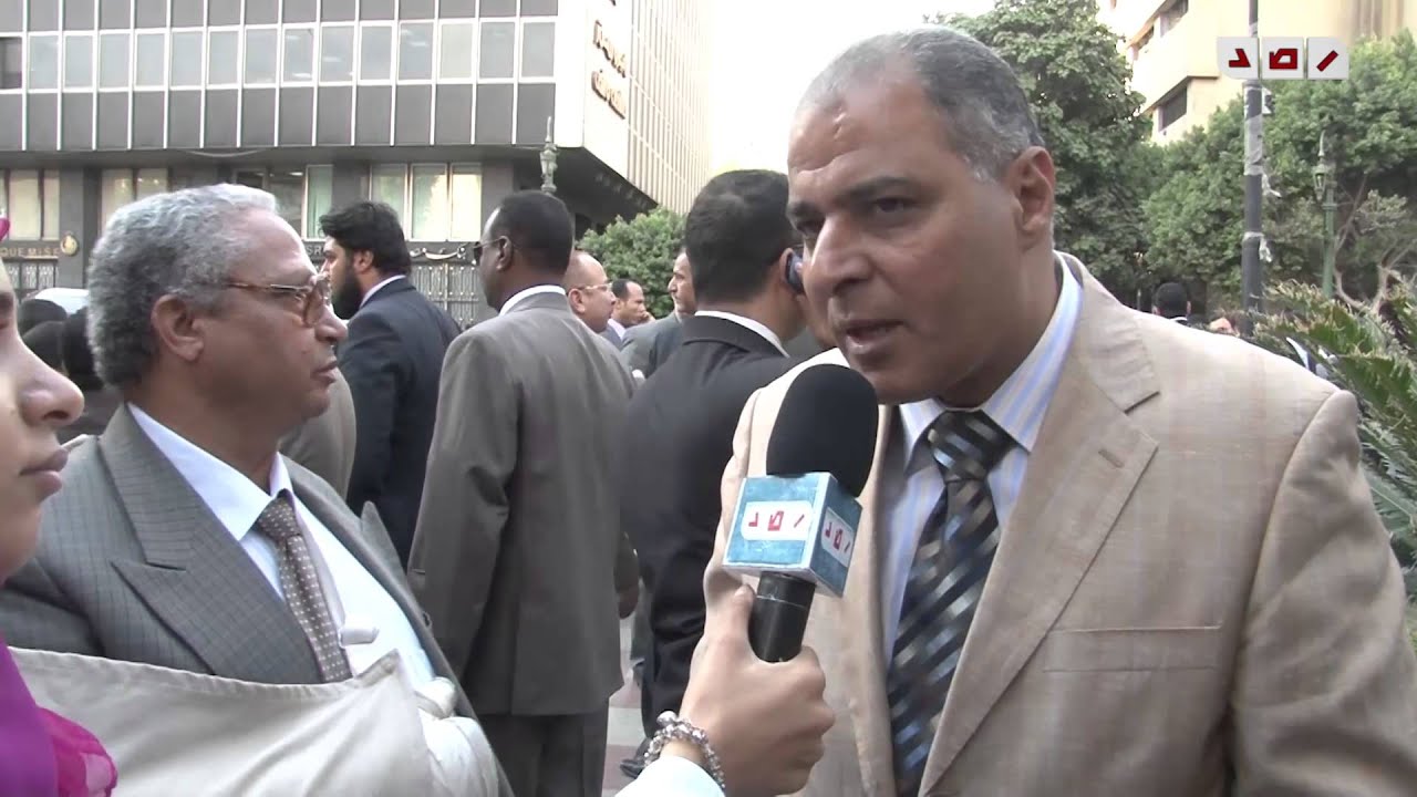 نائب رئيس هيئة قضايا الدولة يتحدى الرئيس مرسى
