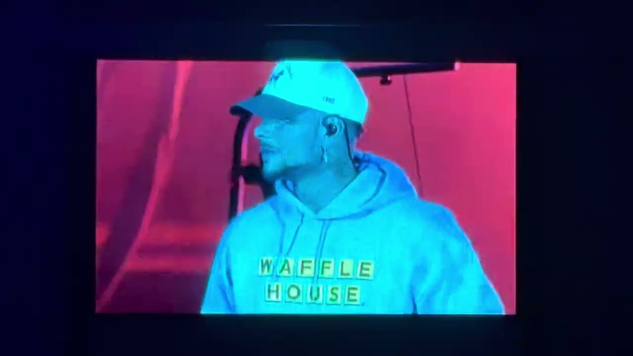 Kane Brown - Bury Me In Georgia (Gilford NH 2025)