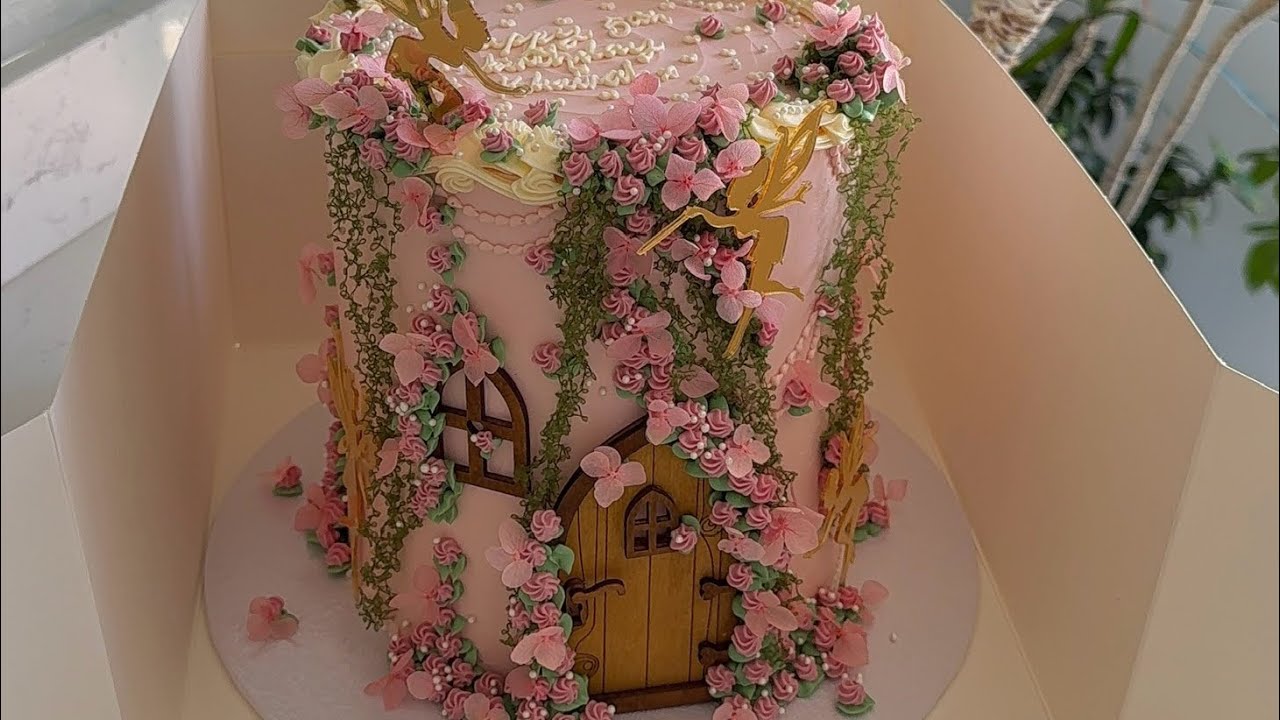 Decorate the viral AI fairy cake with me🧚‍♀️🍄✨🌱 