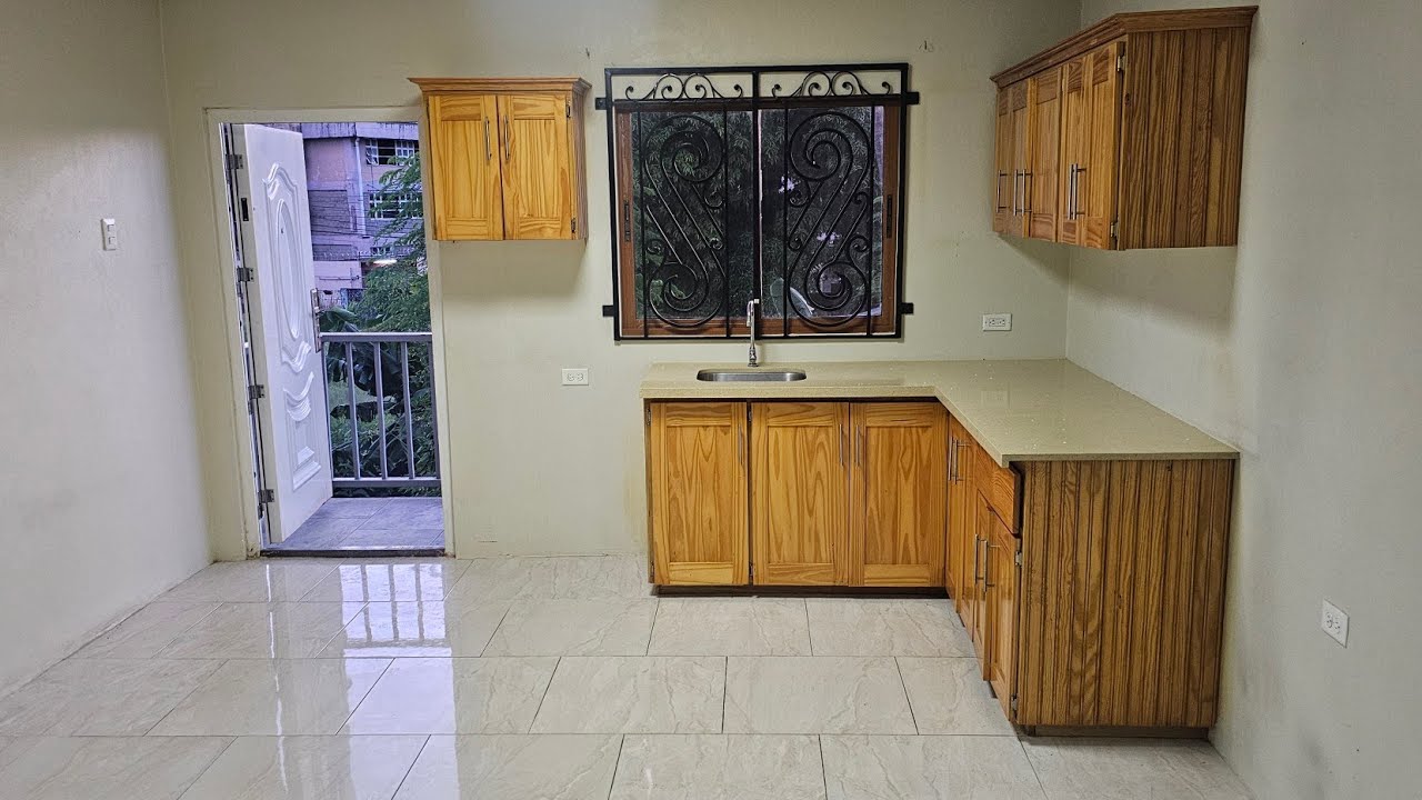 Barataria 2 Bedroom Apartment For Rent 