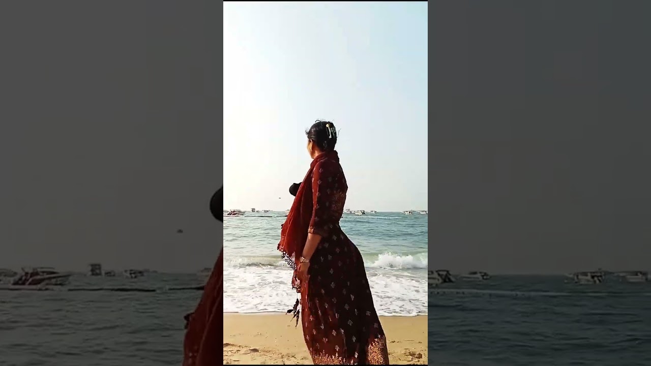 থাইল্যান্ড পাতায়া সি বিচ এর পানি ঠান্ডা অনেক বাতাস