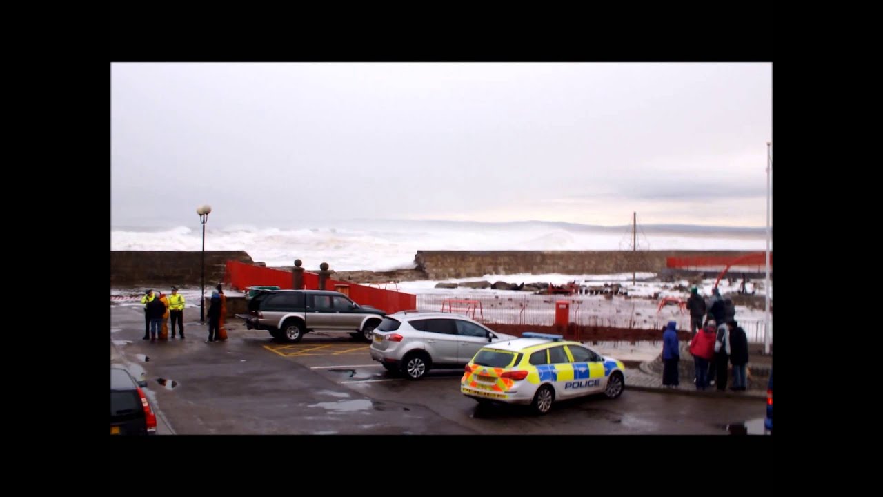 (Best Unedited Version) Lossiemouth Storm & Flood Damage - December 2012