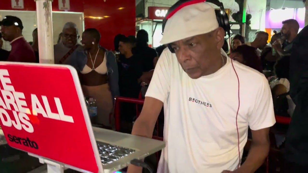Baile Charme de Madureira ft CORELLO DJ Part.2 By Franklin Miranda