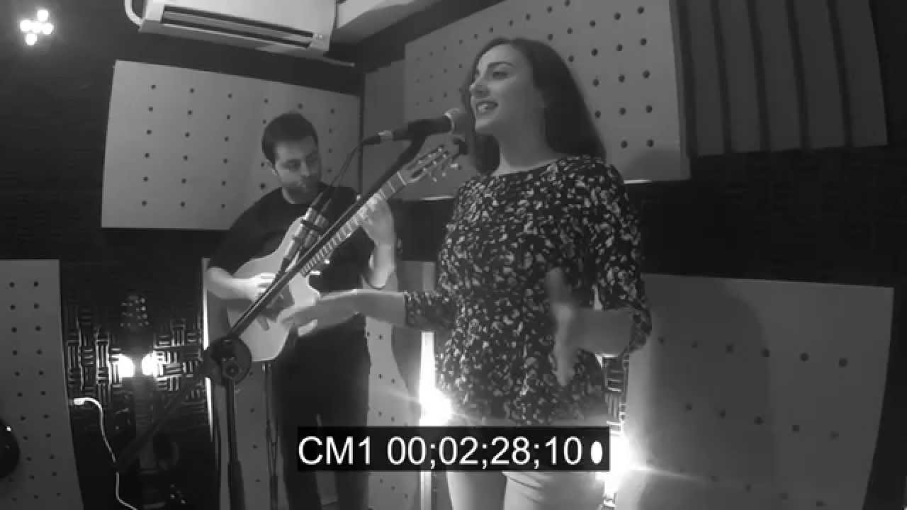 LoopIA (Irida-Antonis duet) live looping of L.O.V.E Nat King Cole