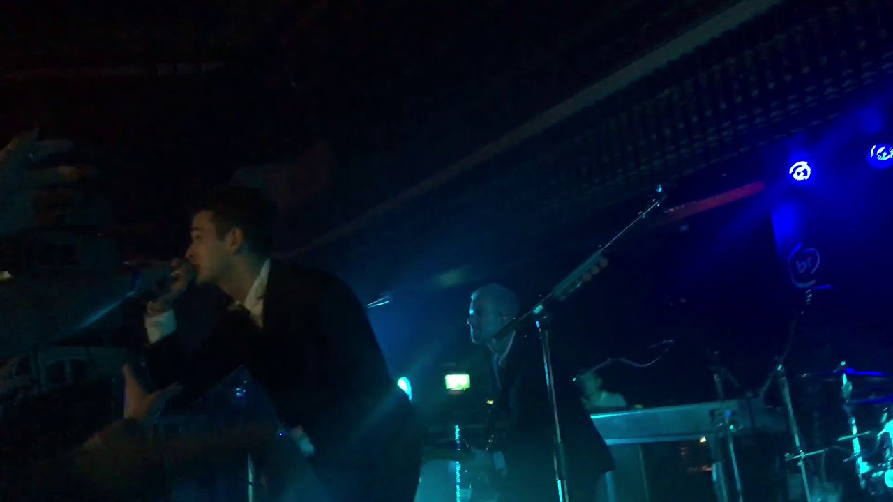The 1975 - Give yourself a try live
