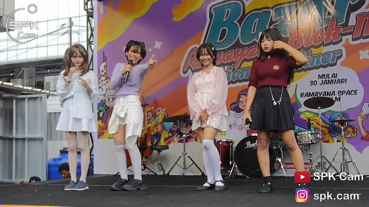 Jikoshokai Haruhime at Bazar Ramayana Blok M 300126