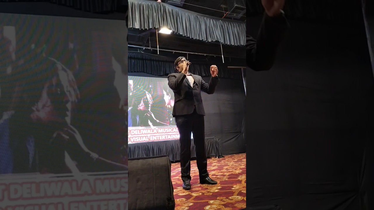 Crowd Response - KK song ❣️ Tadap Tadap by Dr Arpit Deliwala in Mumbai for JJC Vasai #kk #drarpit