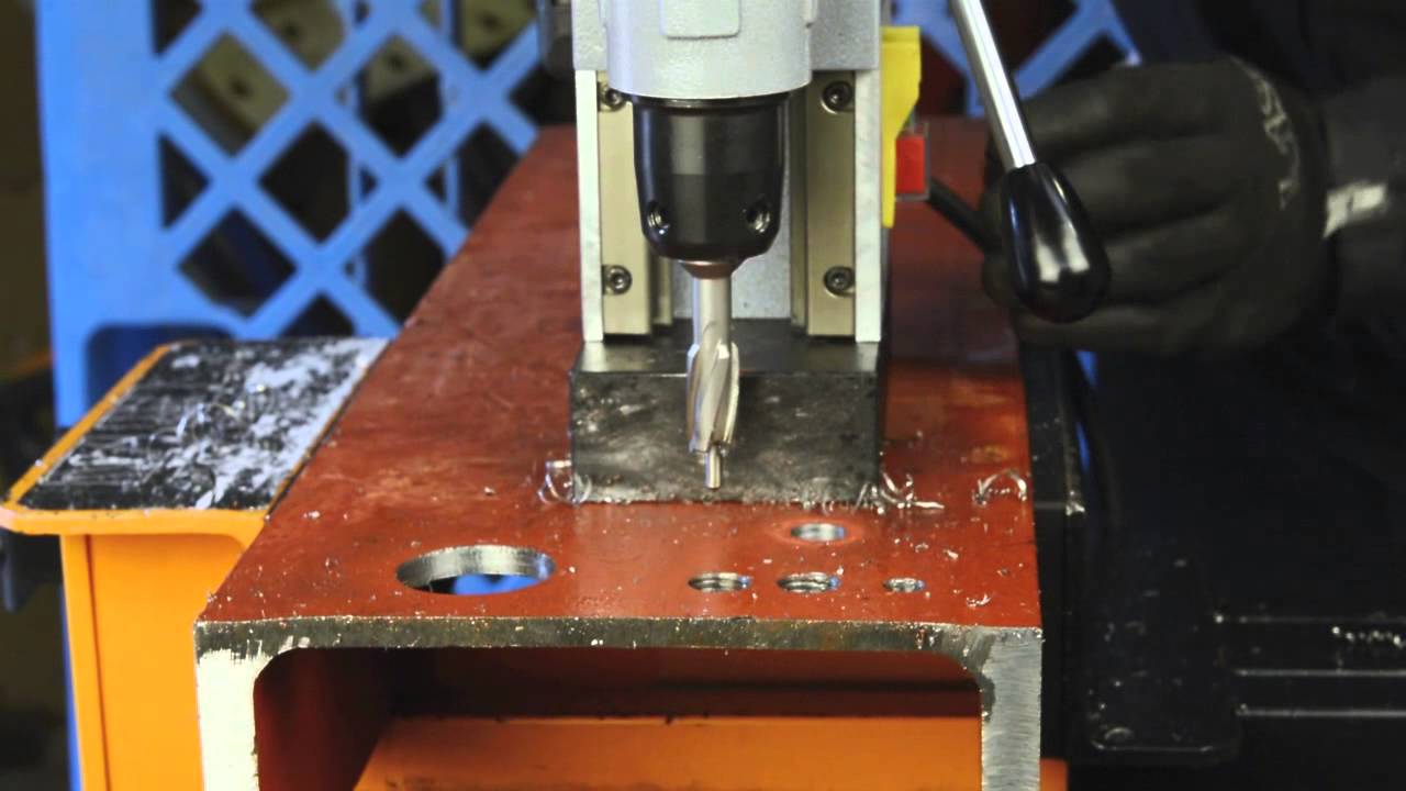 HMT Max 30 Lightweight Magnet drill demo with 14mm