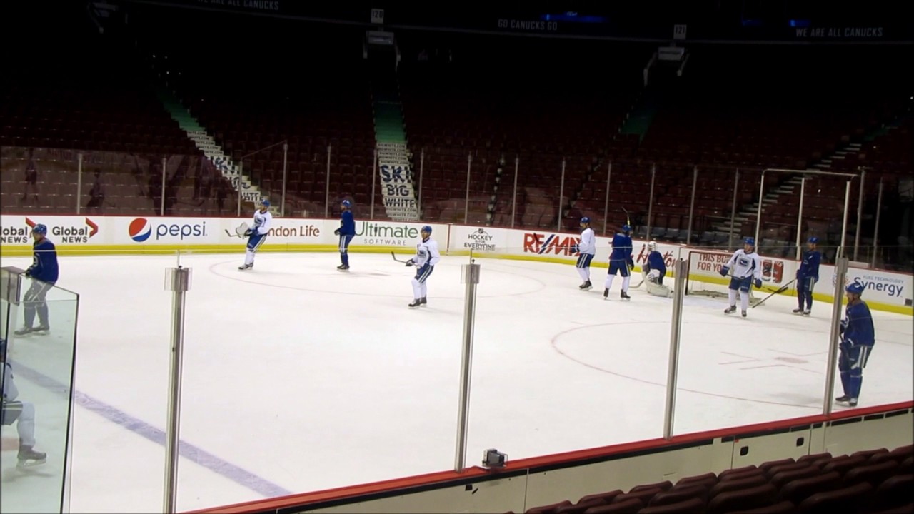 Rogers  Arena NHL  Vancouver Canucks   hockey    practice 2017 02 27