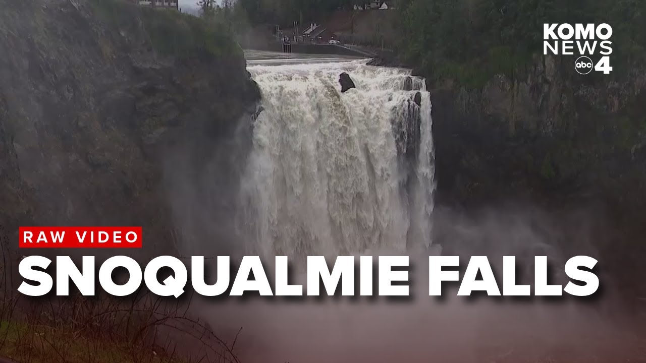 RAW VIDEO: Snoqualmie Falls, Washington, on Dec. 15, 2025