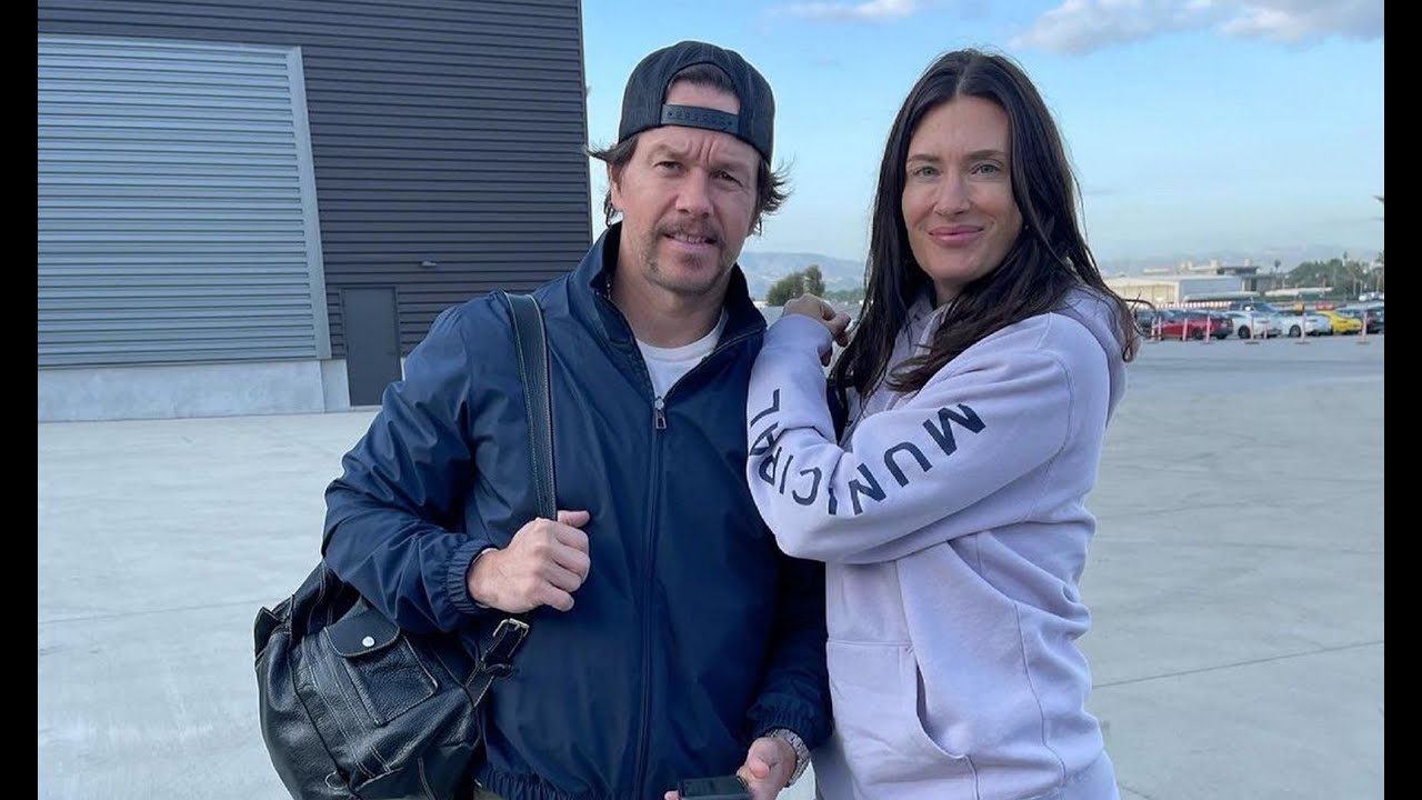 Mark Wahlberg Wife: Rhea Durham (Parents, Siblings, Kids)