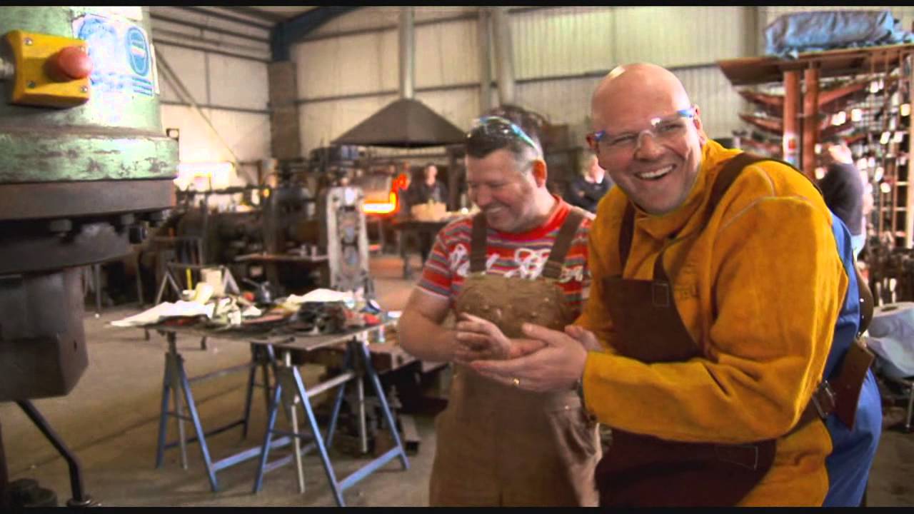 Topp & Co. Tom Kerridge cooks a steak in our workshop