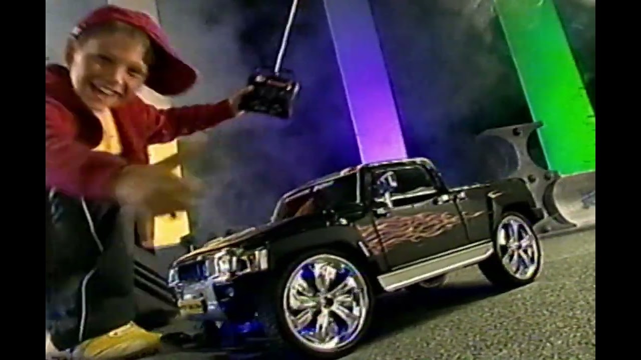 Toys R Us New Bright Hummer H3t Commercial - 2005