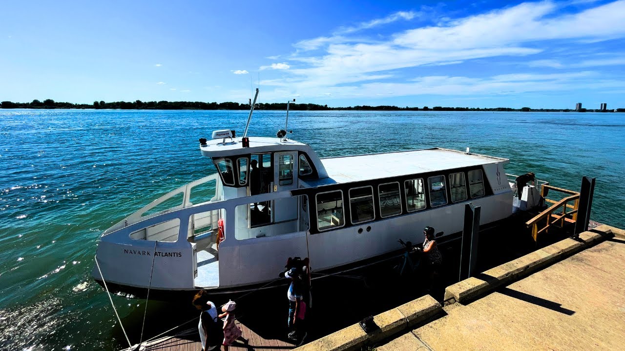 [N3] NAVARK river shuttle ride from the Old Port of Montreal to Varennes