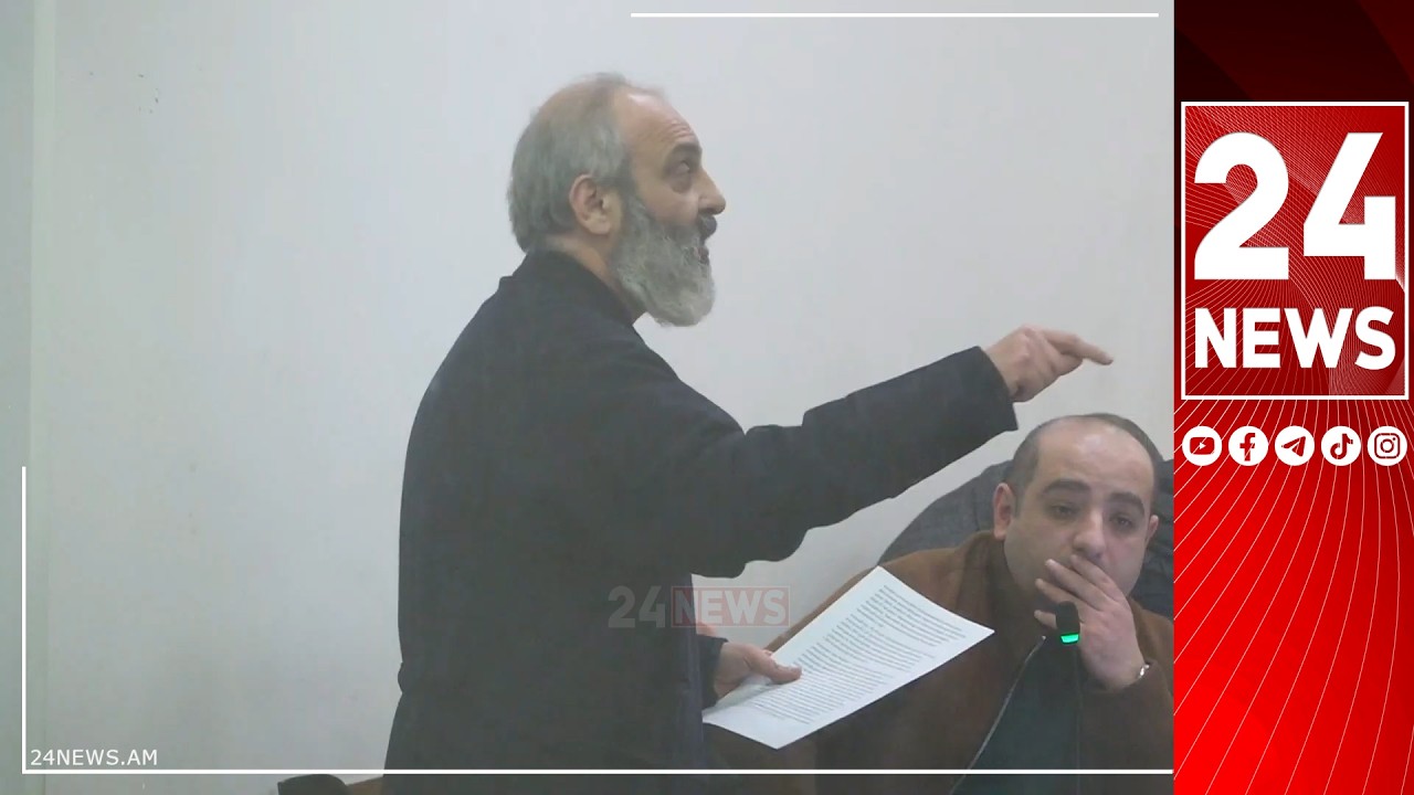 Ո՞վ պետք ա սրա ձեռը բռնի, մեզ մեղադրում ա մեկը, ով Արցախ ա հանձնել ու վաճառել. Սրբազան