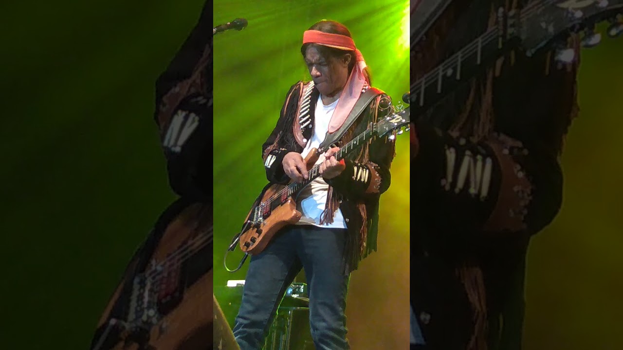 Stanley Jordan  plays Jimi Hendrix (USA) - Hey Joe